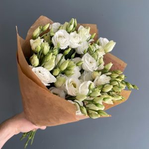 Lavish White Lisianthus Bouquet